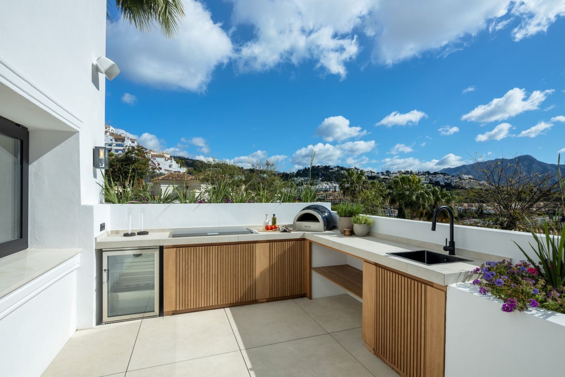 Resale - House - Detached Villa - Benahavís - Los Arqueros