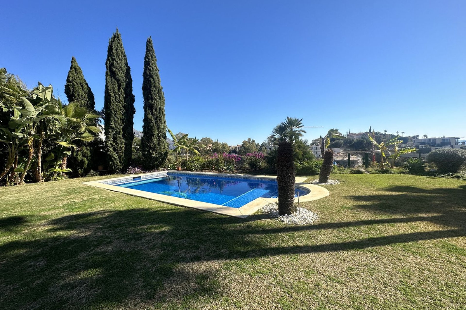 Resale - House - Detached Villa - Benahavís - Monte Halcones