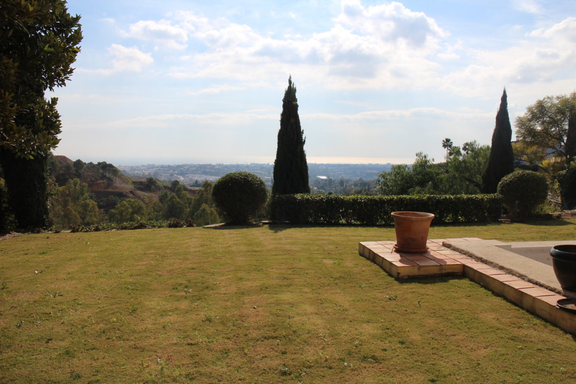 Resale - House - Detached Villa - Benahavís - Monte Halcones