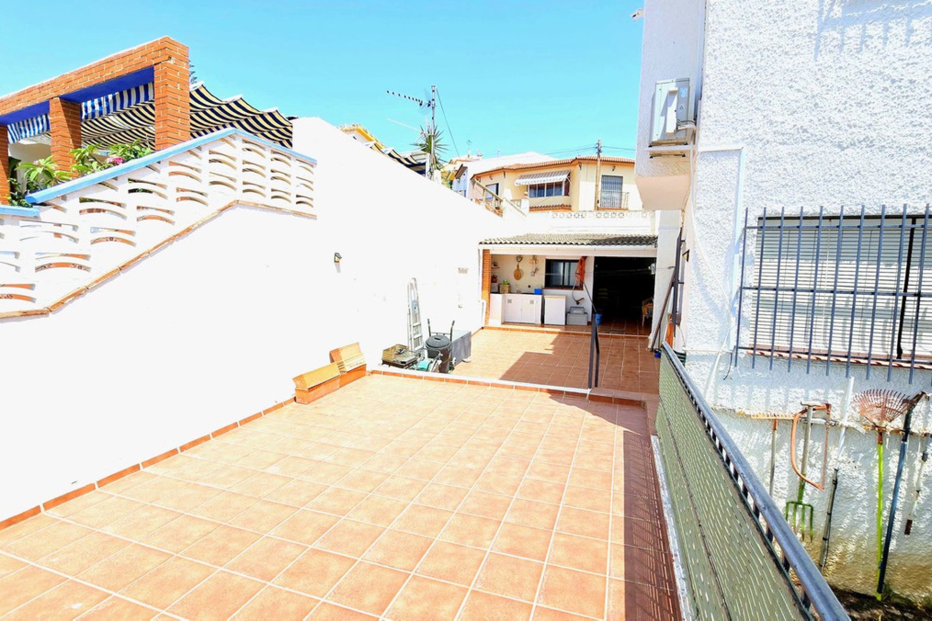 Resale - House - Detached Villa - Benalmádena - Arroyo de la Miel