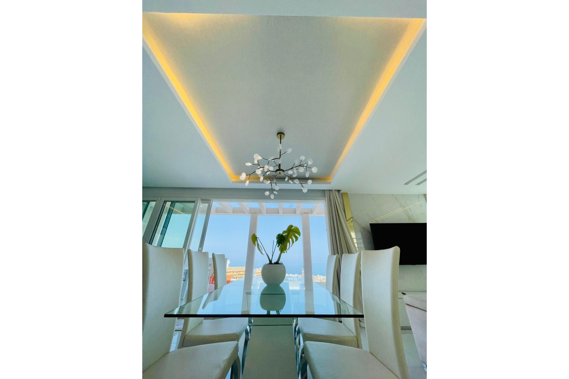 Resale - House - Detached Villa - Benalmádena - Benalmadena Centro