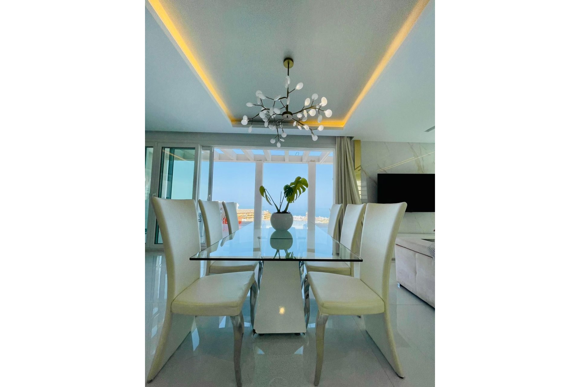 Resale - House - Detached Villa - Benalmádena - Benalmadena Centro