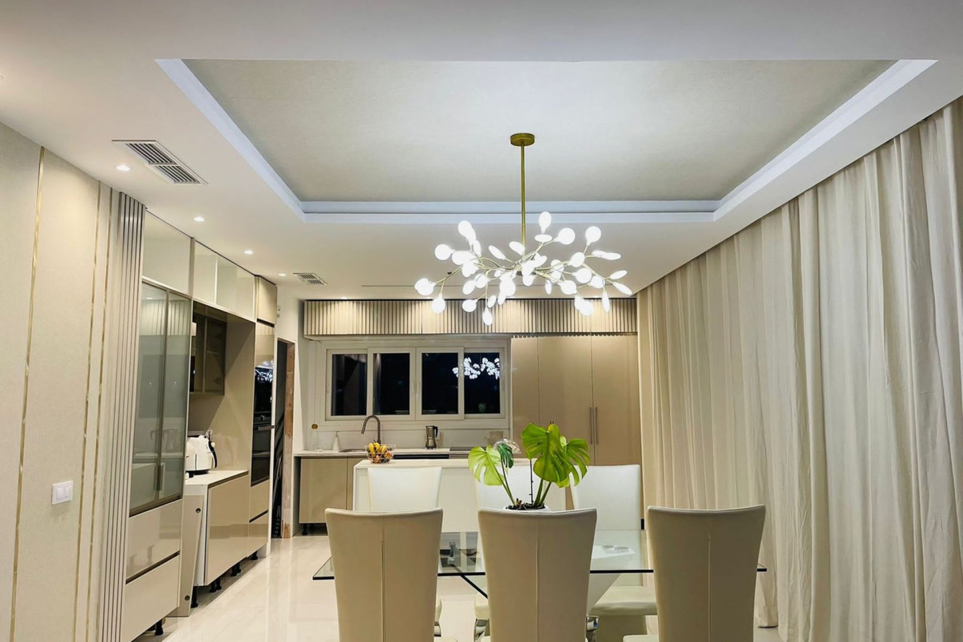 Resale - House - Detached Villa - Benalmádena - Benalmadena Centro