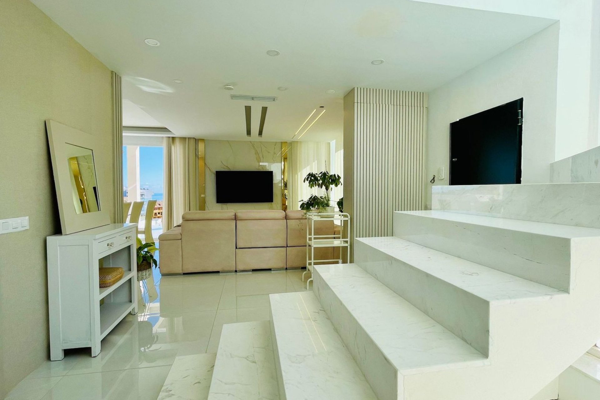 Resale - House - Detached Villa - Benalmádena - Benalmadena Centro