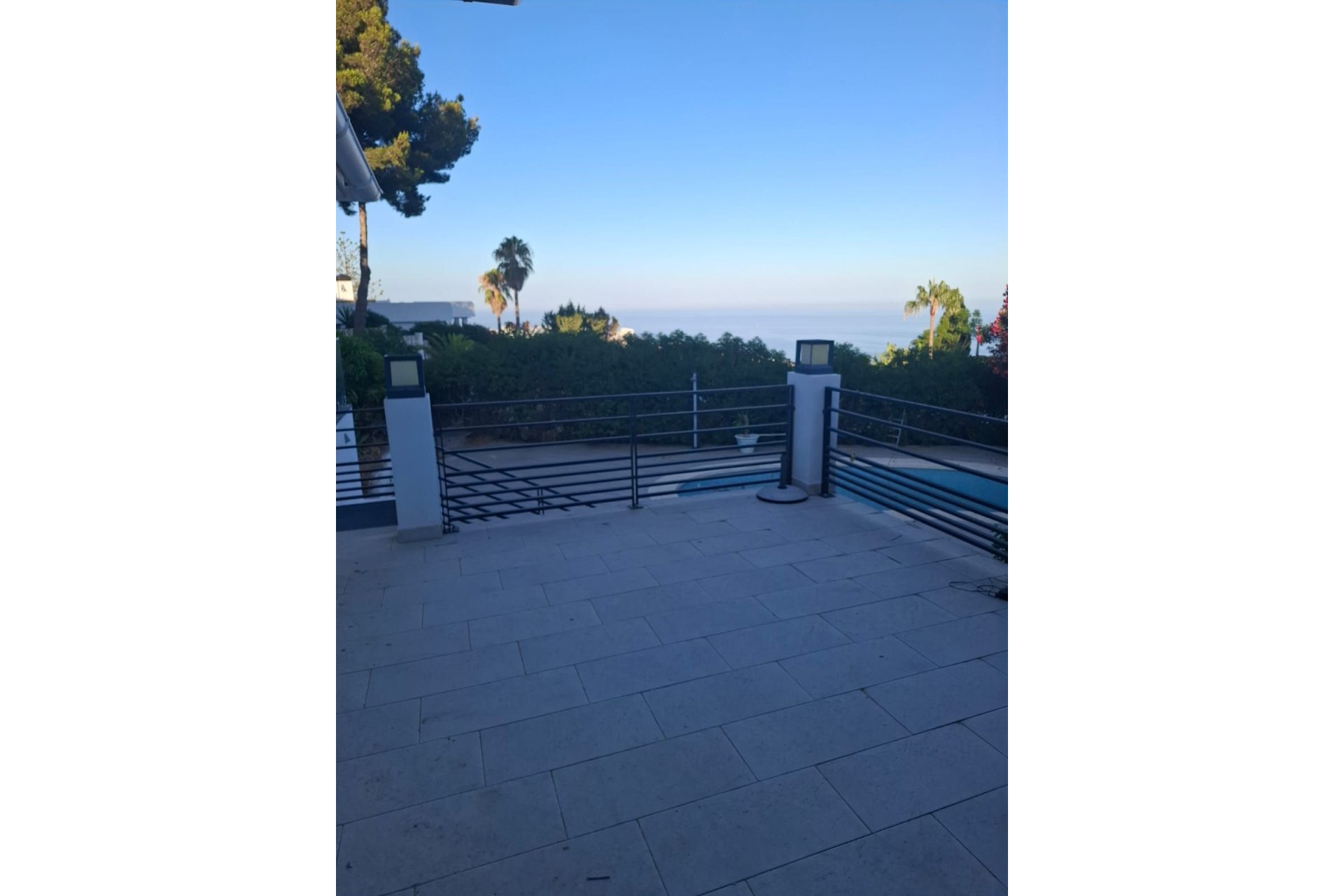 Resale - House - Detached Villa - Benalmádena - Benalmadena Centro