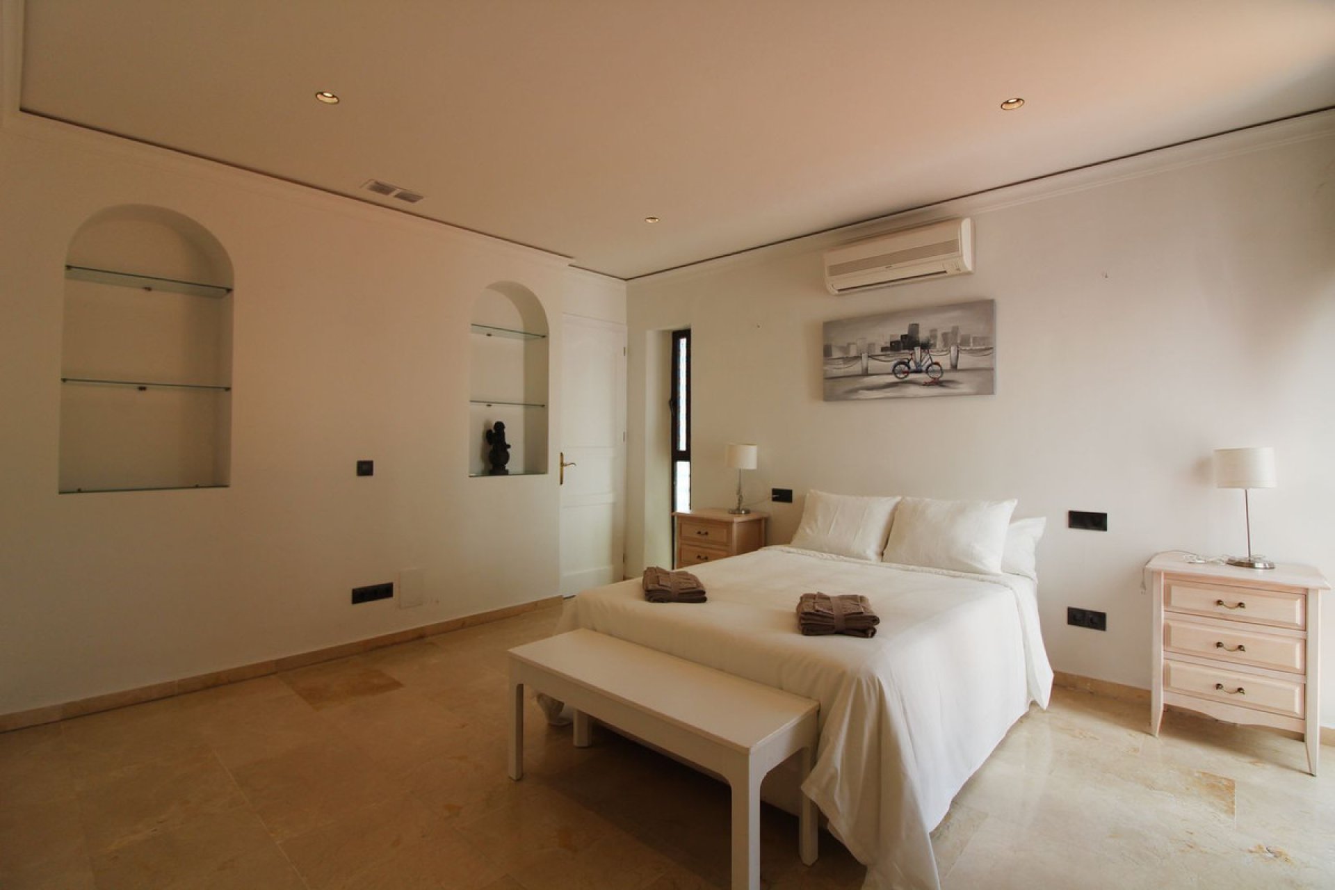 Resale - House - Detached Villa - Benalmádena - Benalmadena Centro