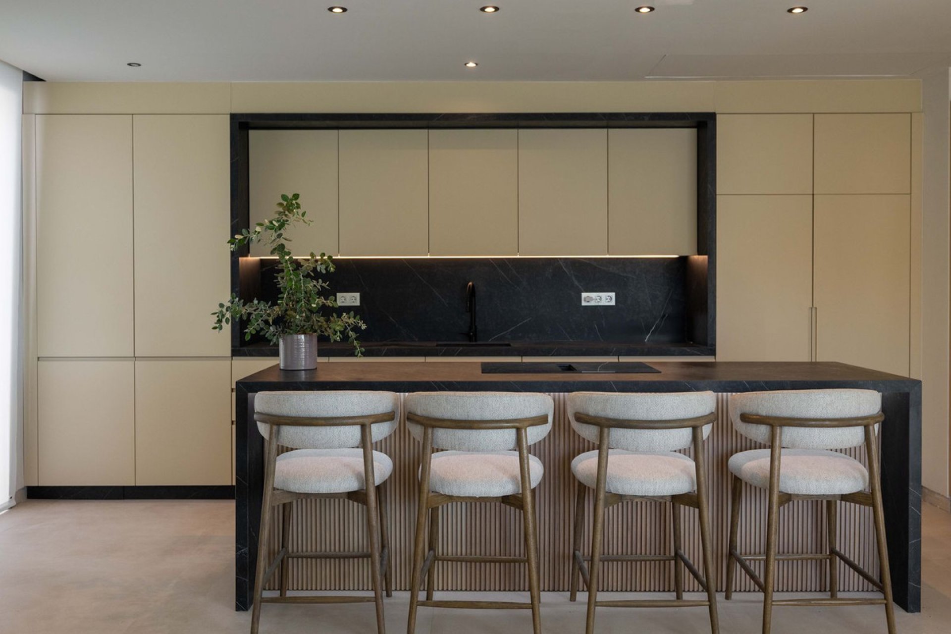 Resale - House - Detached Villa - Benalmádena - Benalmadena Centro