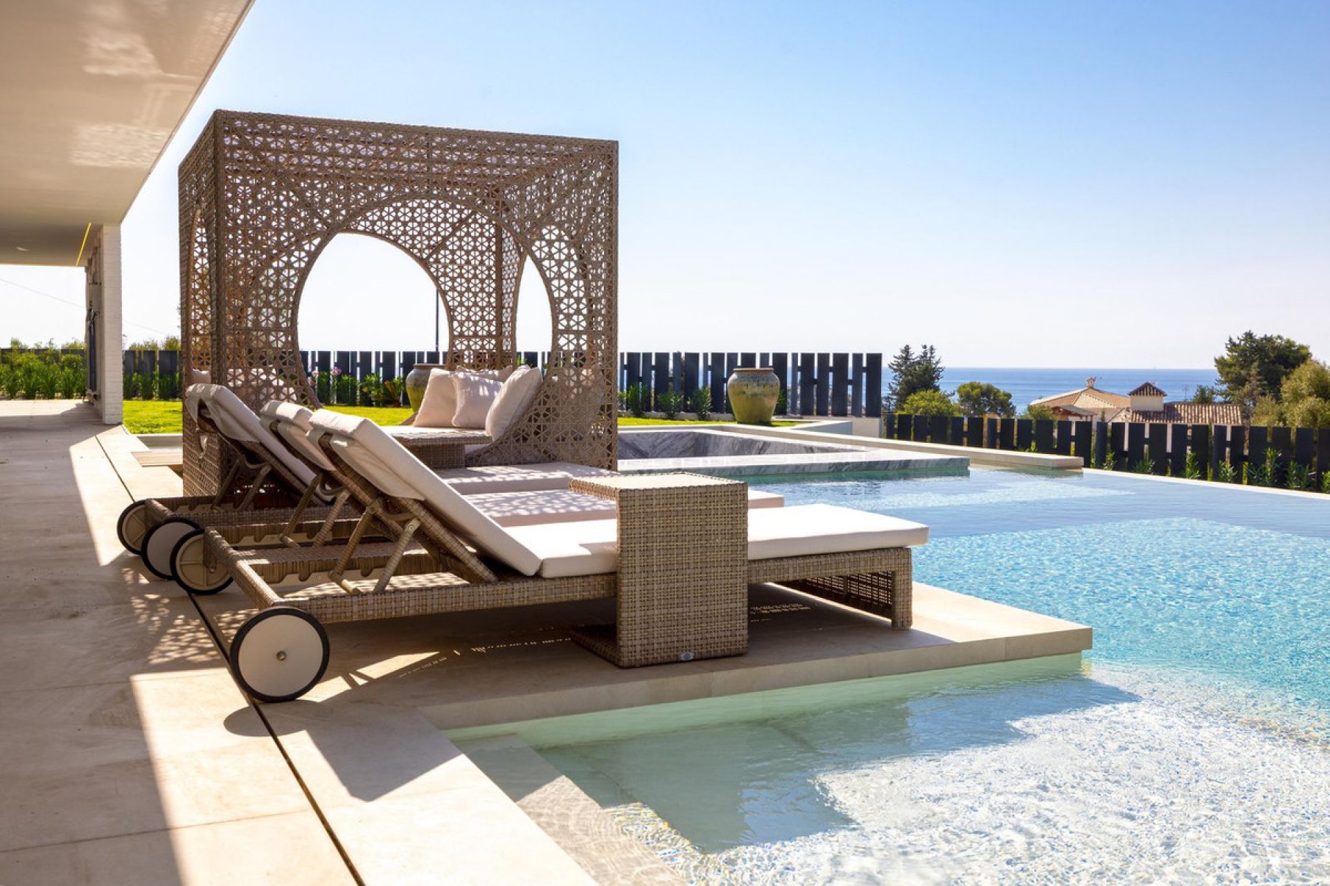 Resale - House - Detached Villa - Benalmádena - Benalmadena Centro