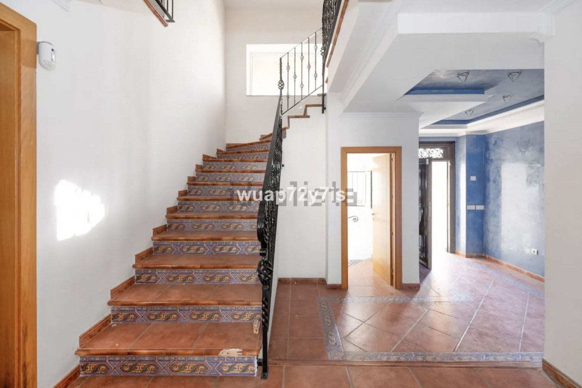 Resale - House - Detached Villa - Benalmádena - Benalmadena Centro