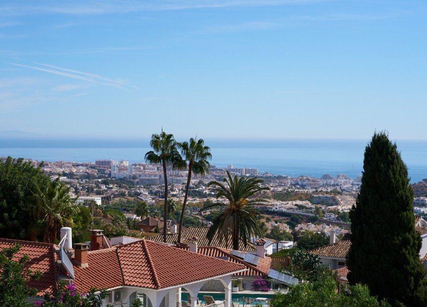 Resale - House - Detached Villa - Benalmádena - Benalmadena Centro