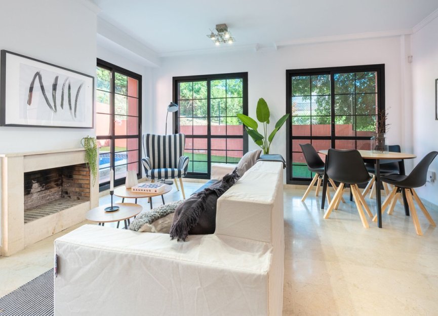 Resale - House - Detached Villa - Benalmádena - Benalmadena Centro