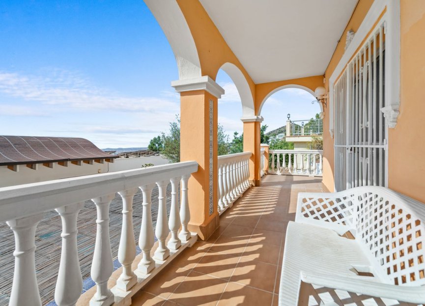 Resale - House - Detached Villa - Benalmádena - Benalmadena Centro