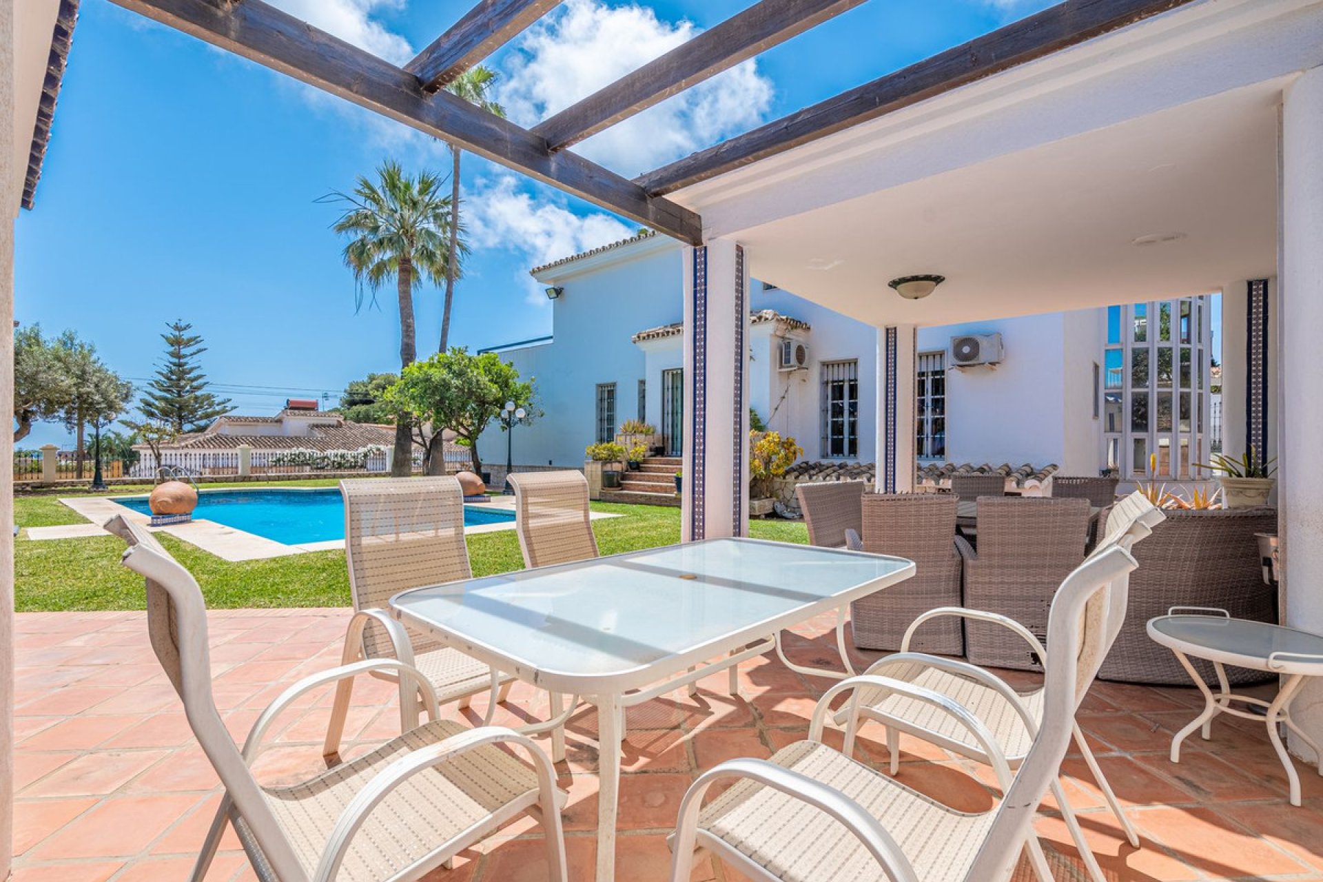 Resale - House - Detached Villa - Benalmádena - Benalmadena Centro