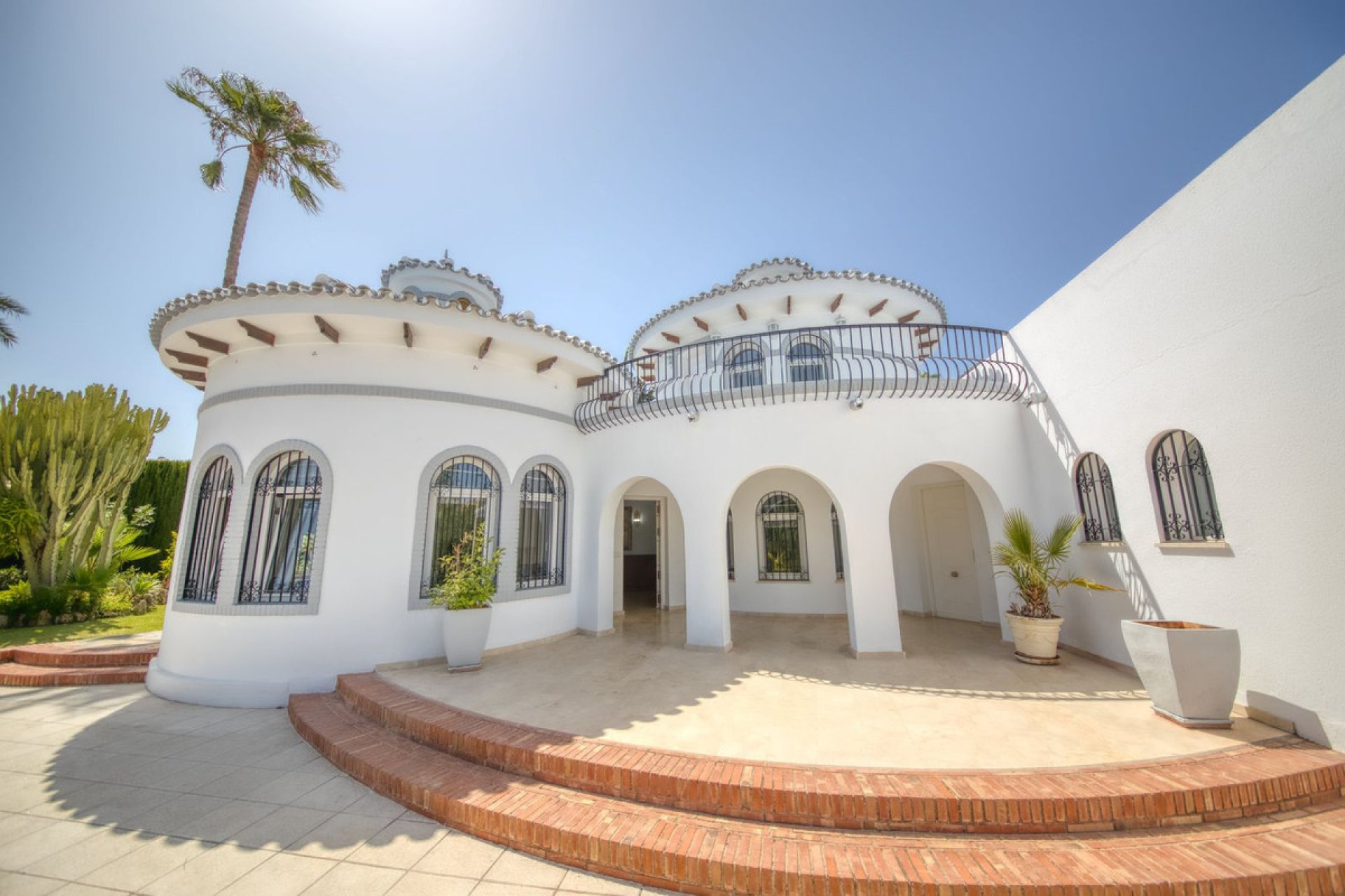 Resale - House - Detached Villa - Benalmádena - Benalmadena Centro