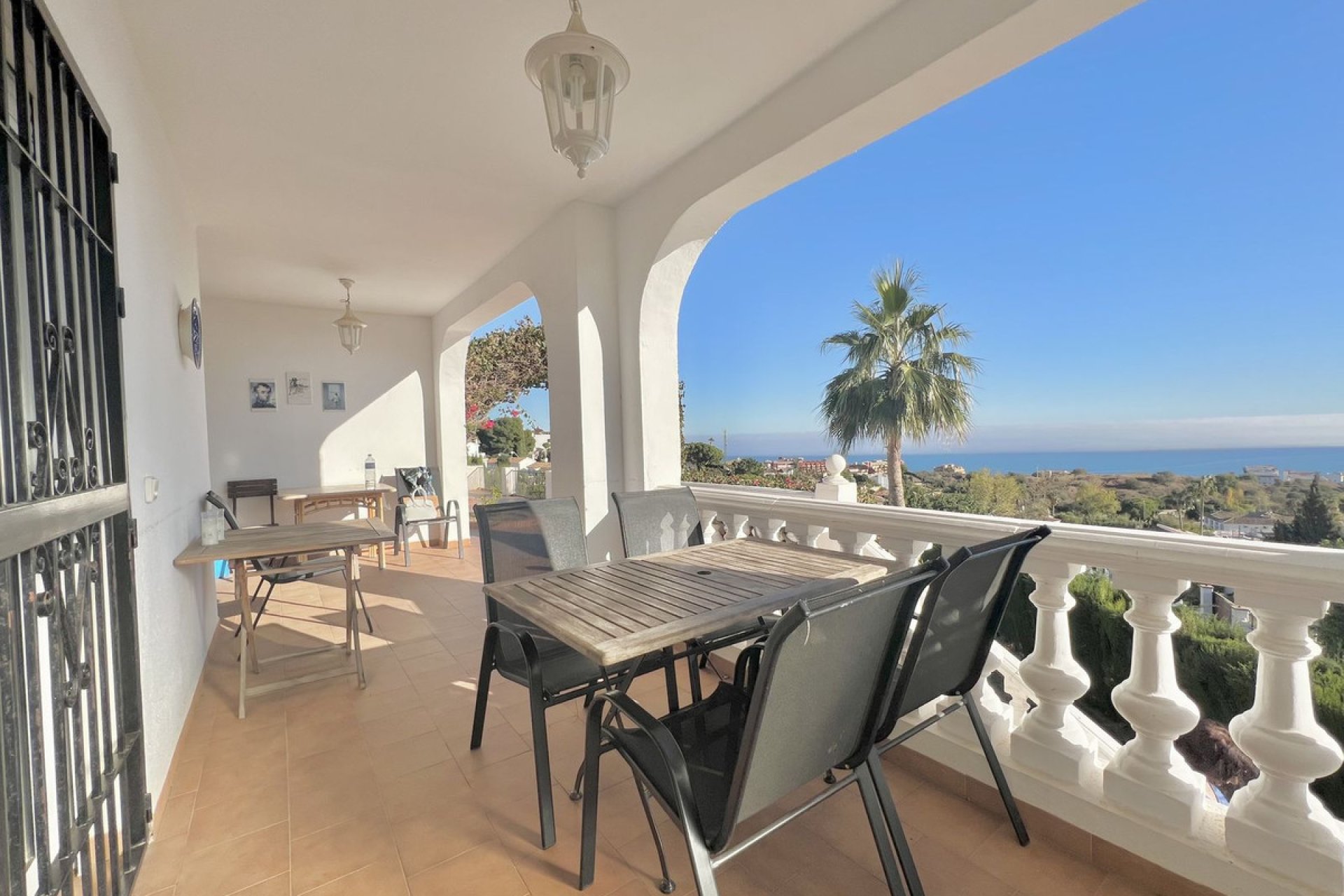 Resale - House - Detached Villa - Benalmádena - Benalmadena Centro