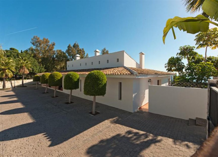 Resale - House - Detached Villa - Benalmádena - Benalmadena Centro