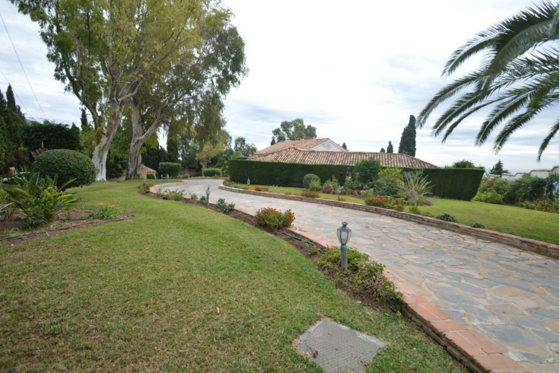 Resale - House - Detached Villa - Benalmádena - Benalmadena Centro