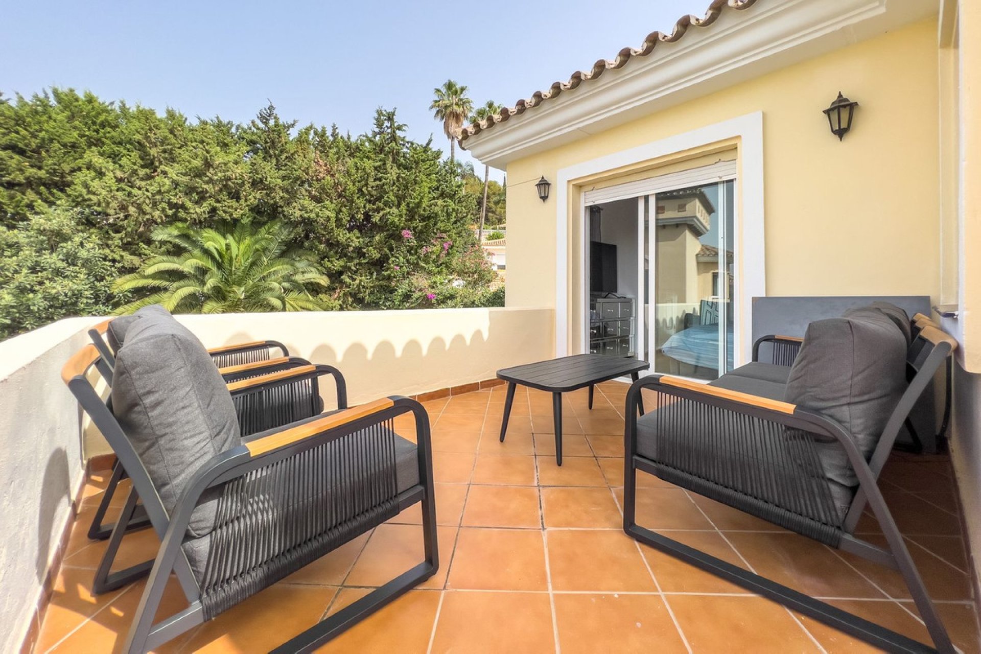 Resale - House - Detached Villa - Benalmádena - Benalmadena Centro