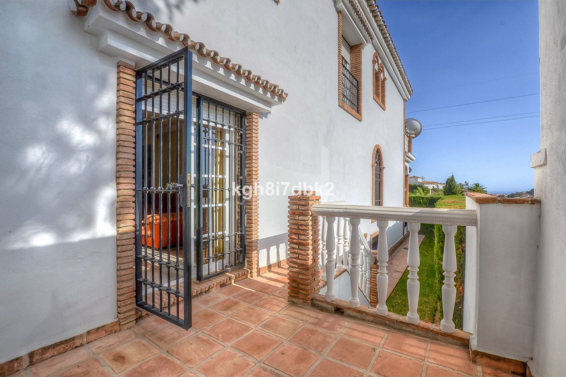 Resale - House - Detached Villa - Benalmádena - Benalmadena Centro