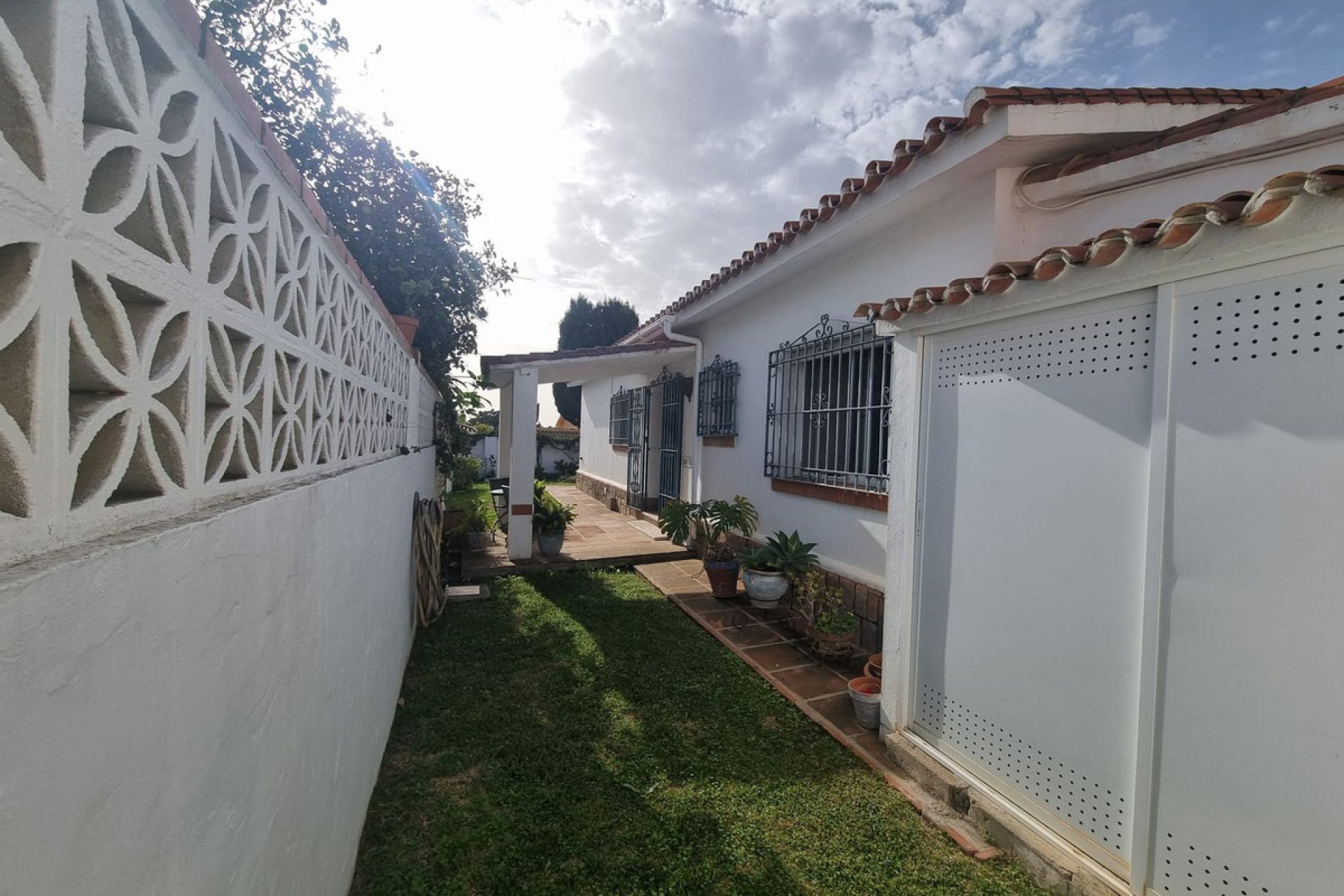 Resale - House - Detached Villa - Benalmádena - Benalmadena Centro