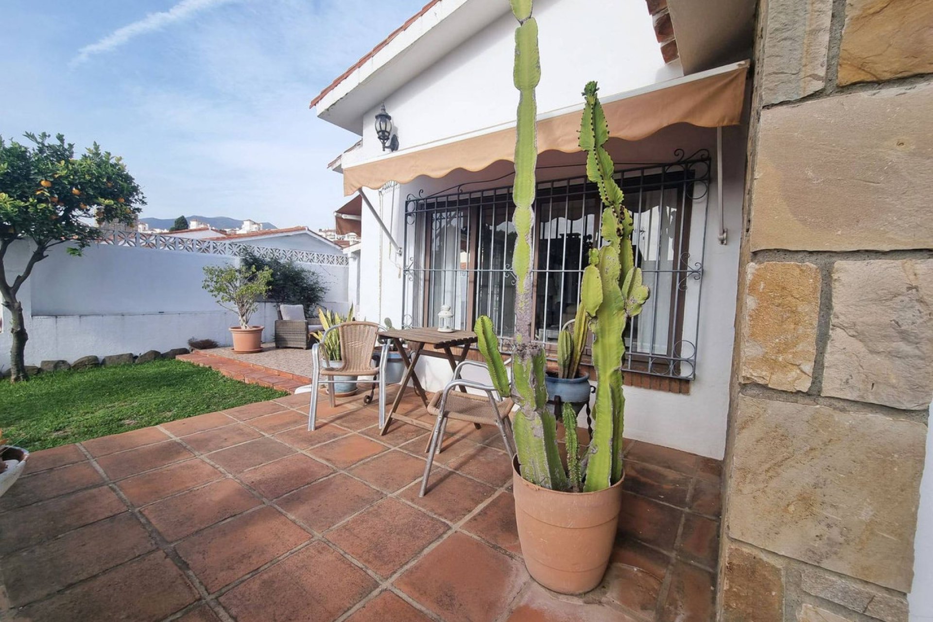 Resale - House - Detached Villa - Benalmádena - Benalmadena Centro