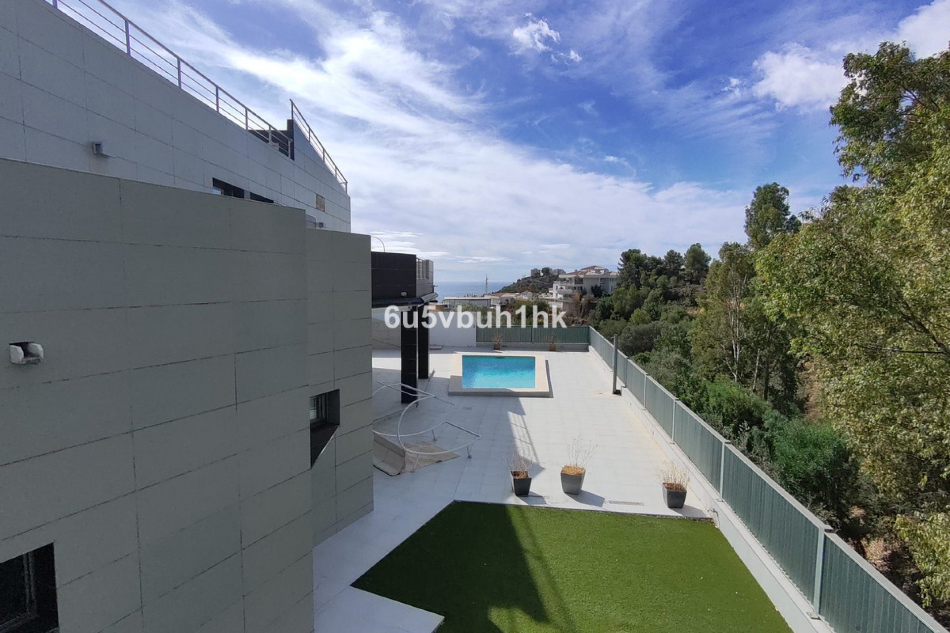 Resale - House - Detached Villa - Benalmádena - Benalmadena Centro