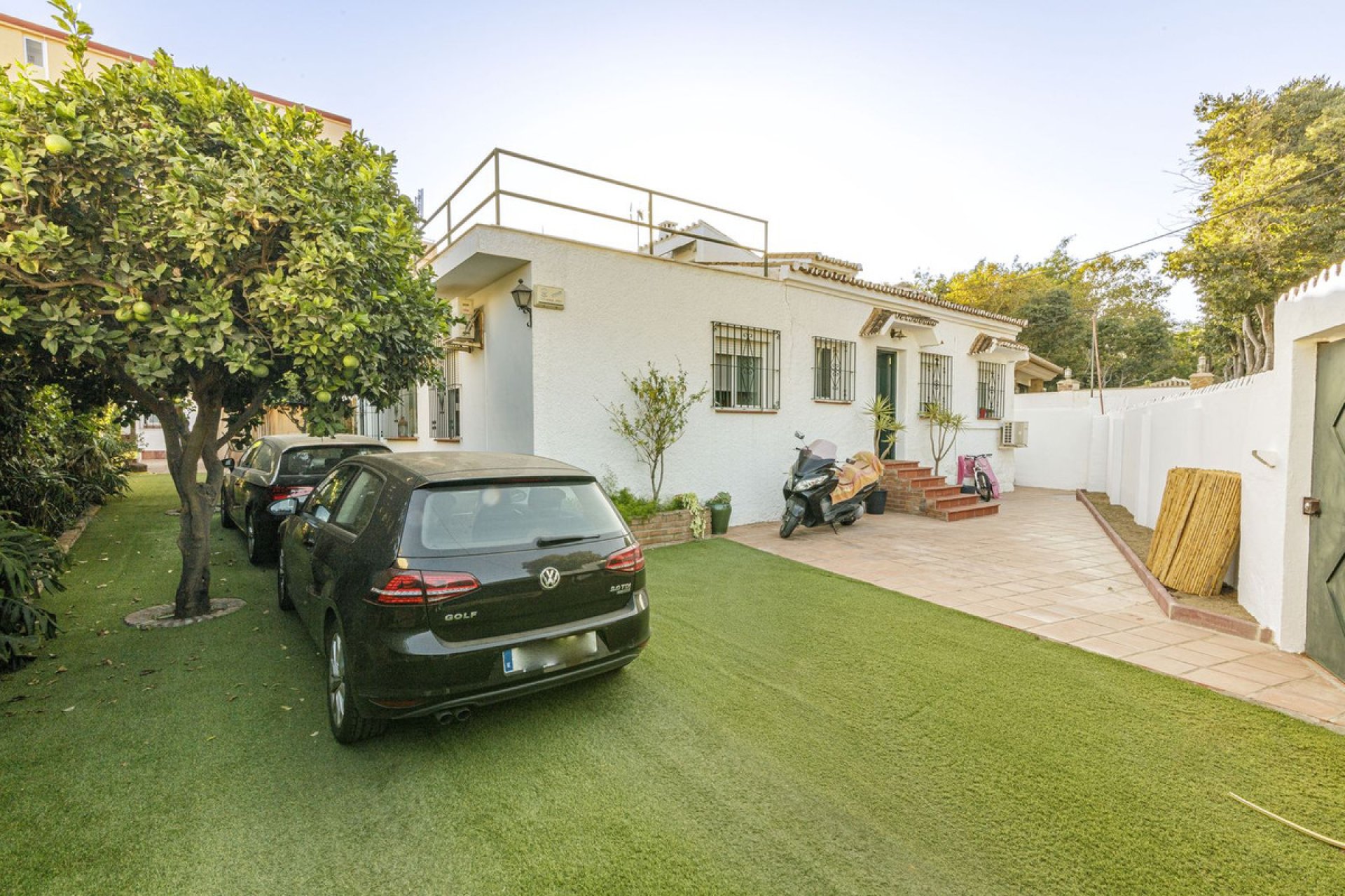 Resale - House - Detached Villa - Benalmádena - Benalmadena Centro