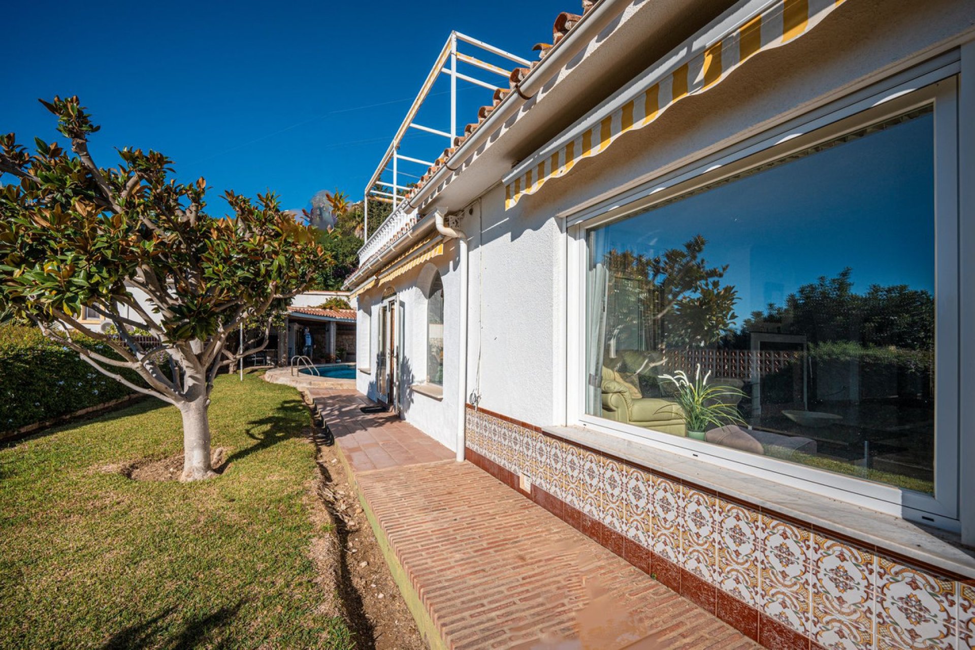 Resale - House - Detached Villa - Benalmádena - Benalmadena Centro