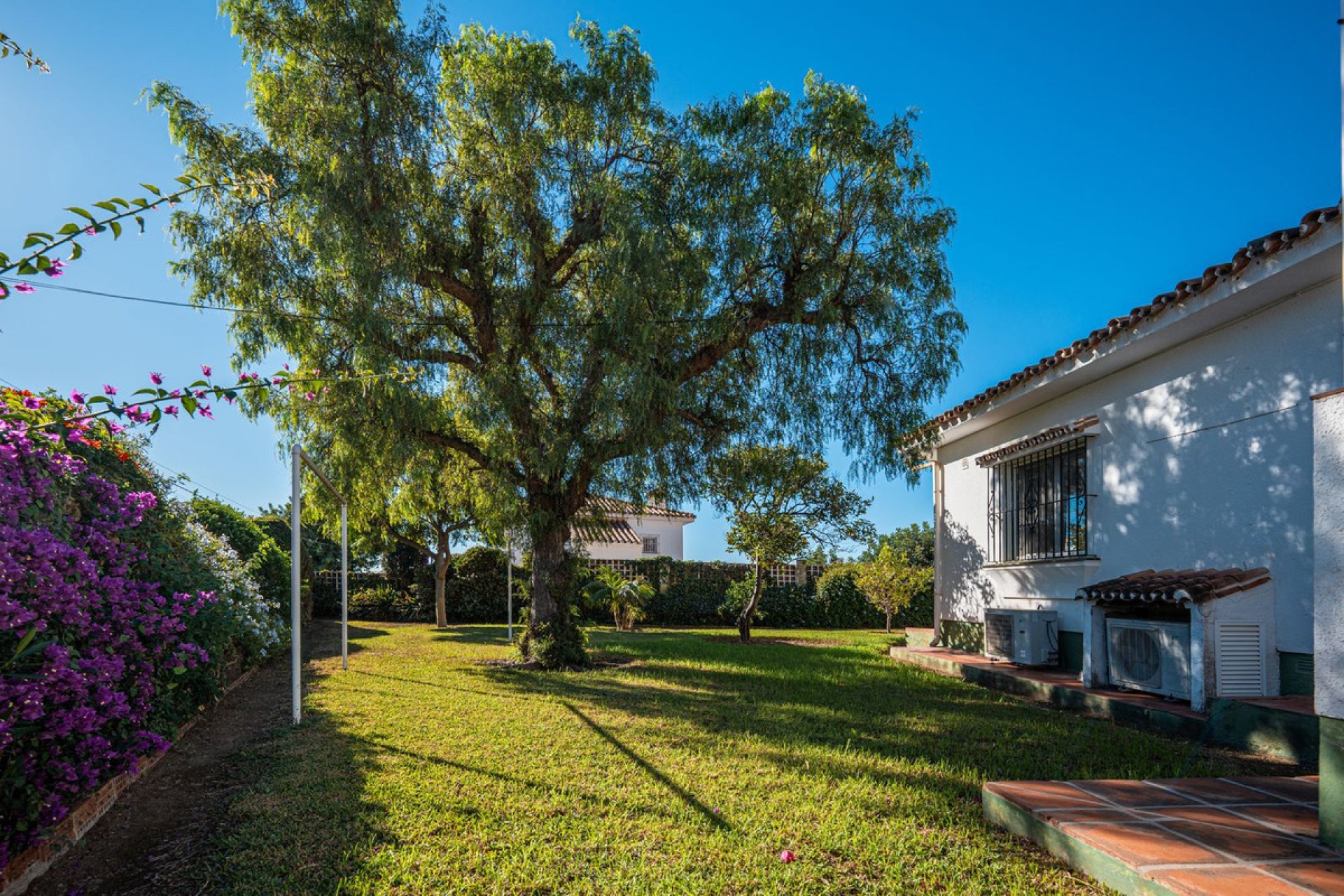 Resale - House - Detached Villa - Benalmádena - Benalmadena Centro