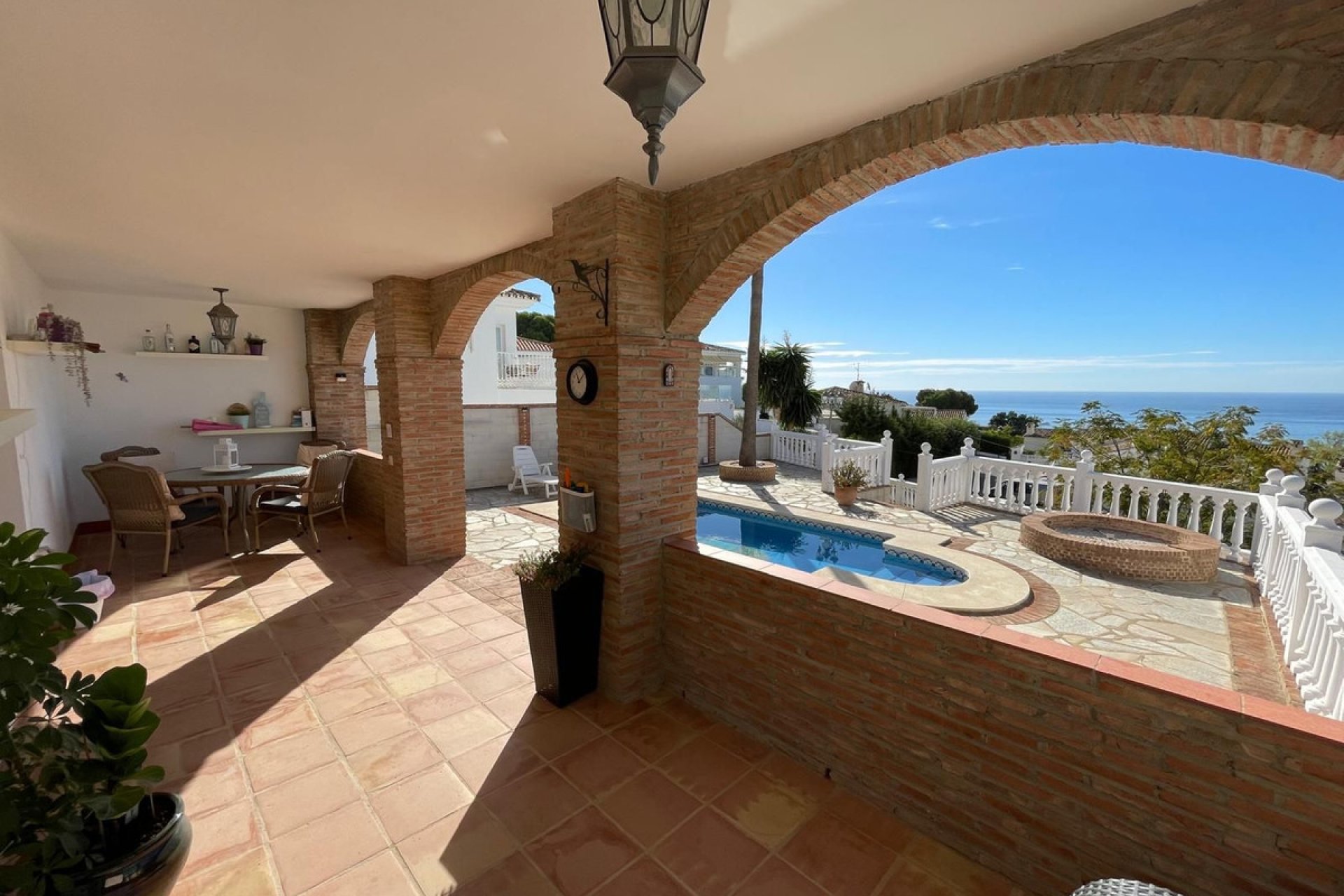 Resale - House - Detached Villa - Benalmádena - Benalmadena Centro