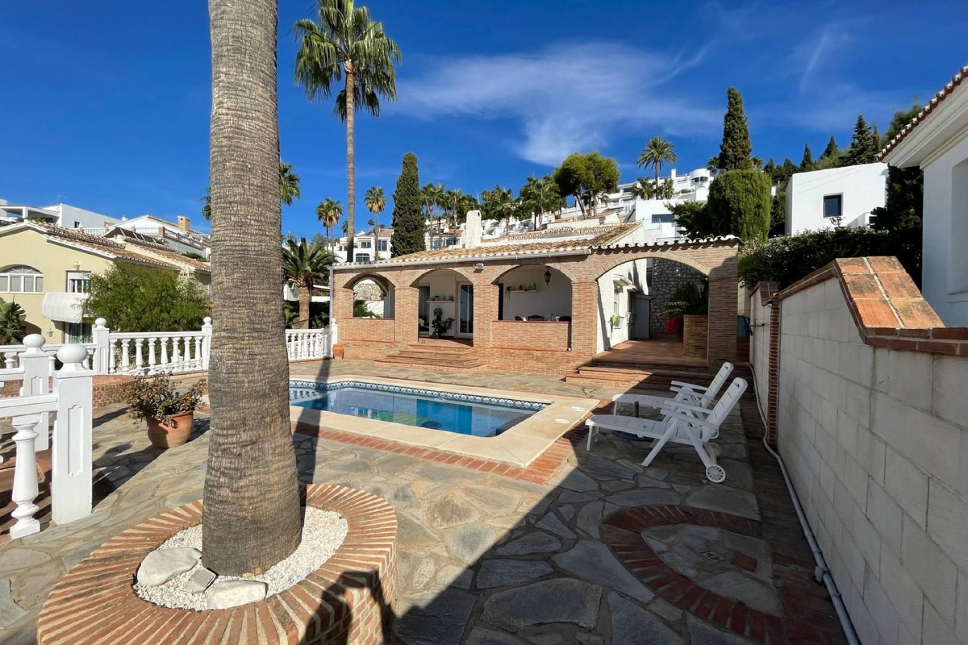 Resale - House - Detached Villa - Benalmádena - Benalmadena Centro