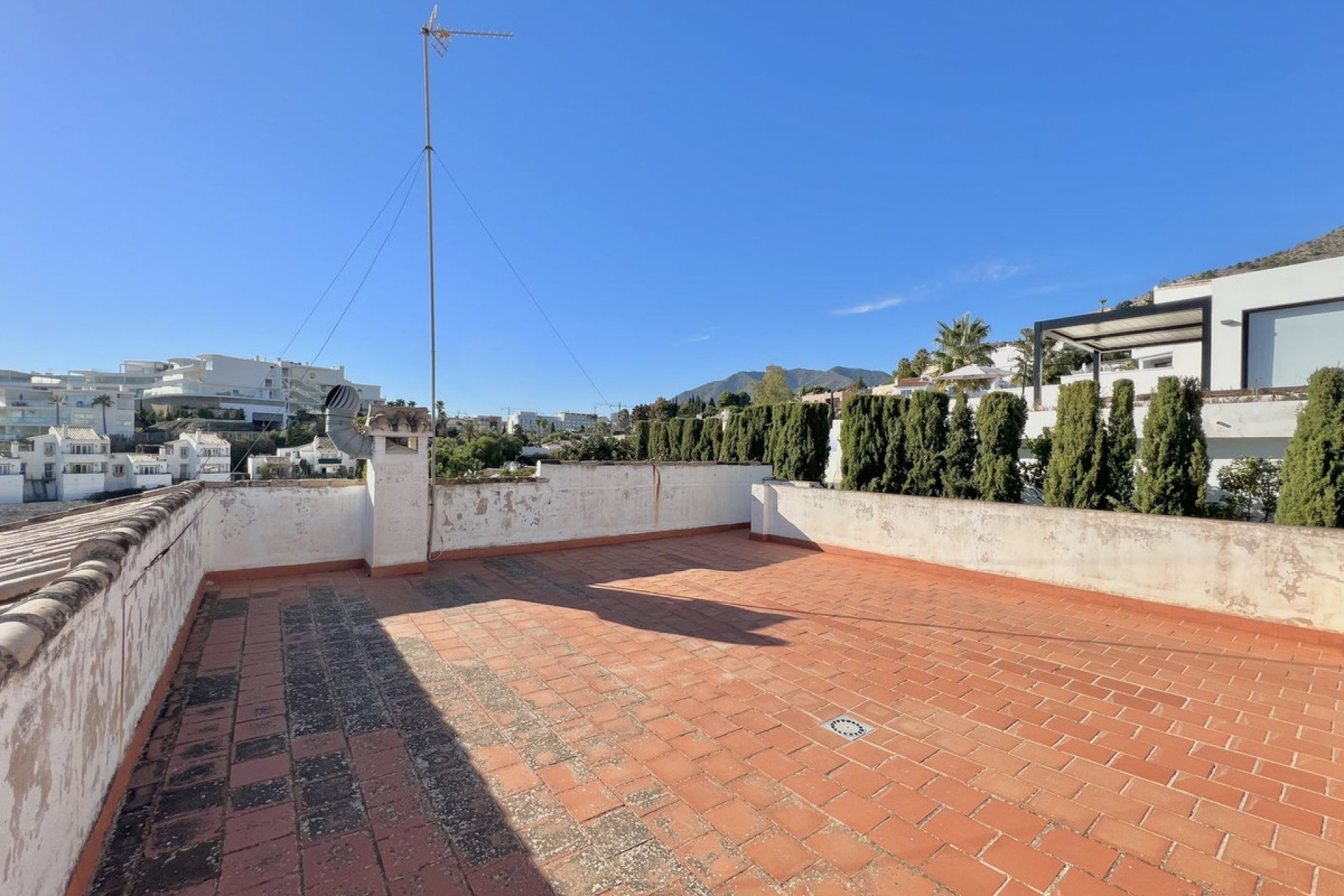 Resale - House - Detached Villa - Benalmádena - Benalmadena Centro