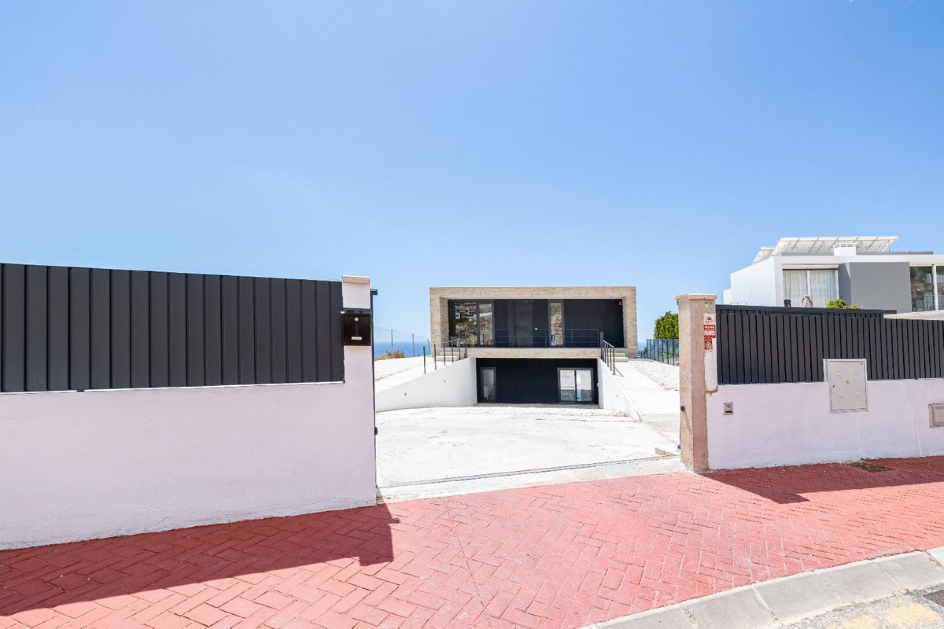 Resale - House - Detached Villa - Benalmádena - Benalmadena Centro