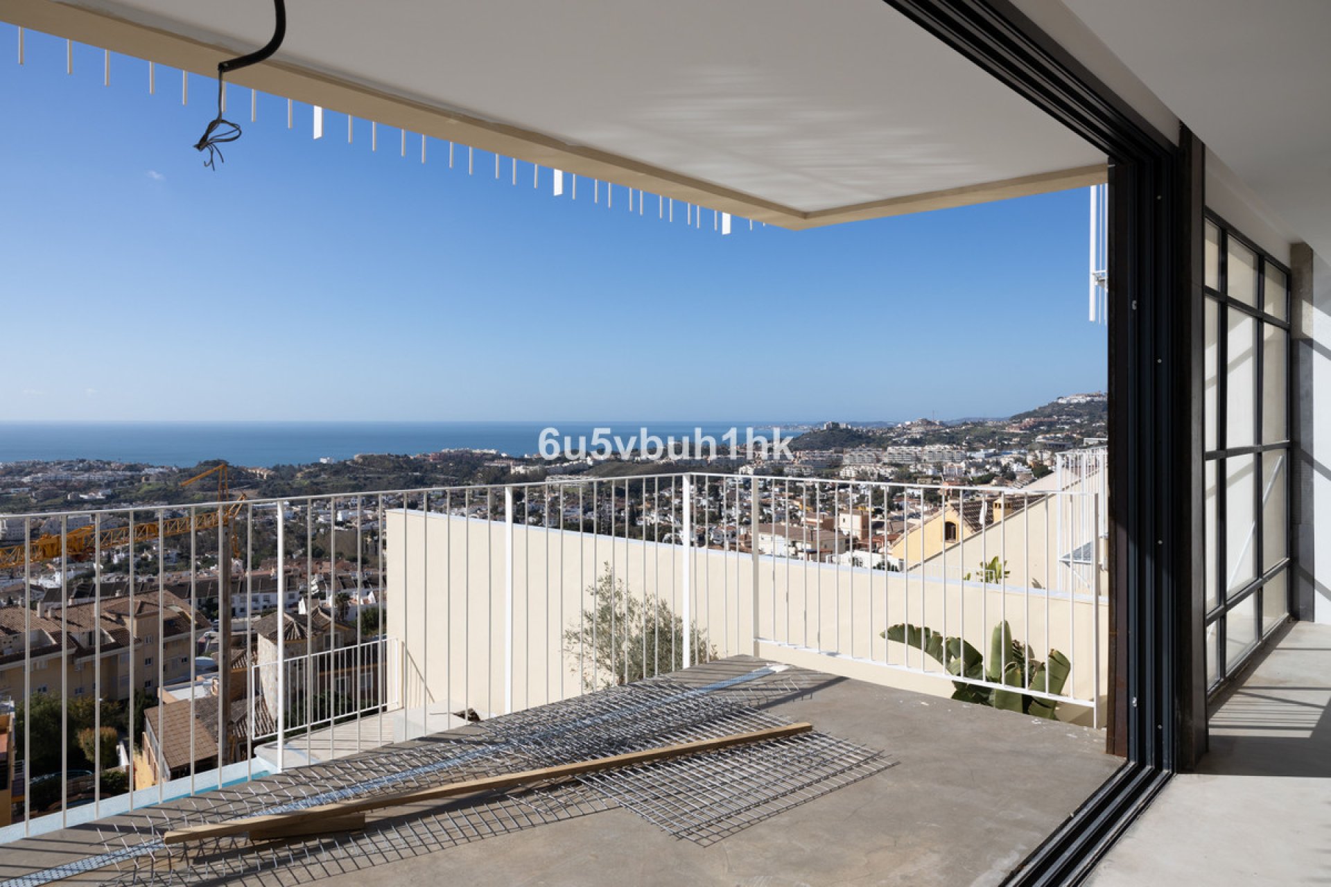 Resale - House - Detached Villa - Benalmádena - Benalmadena Centro