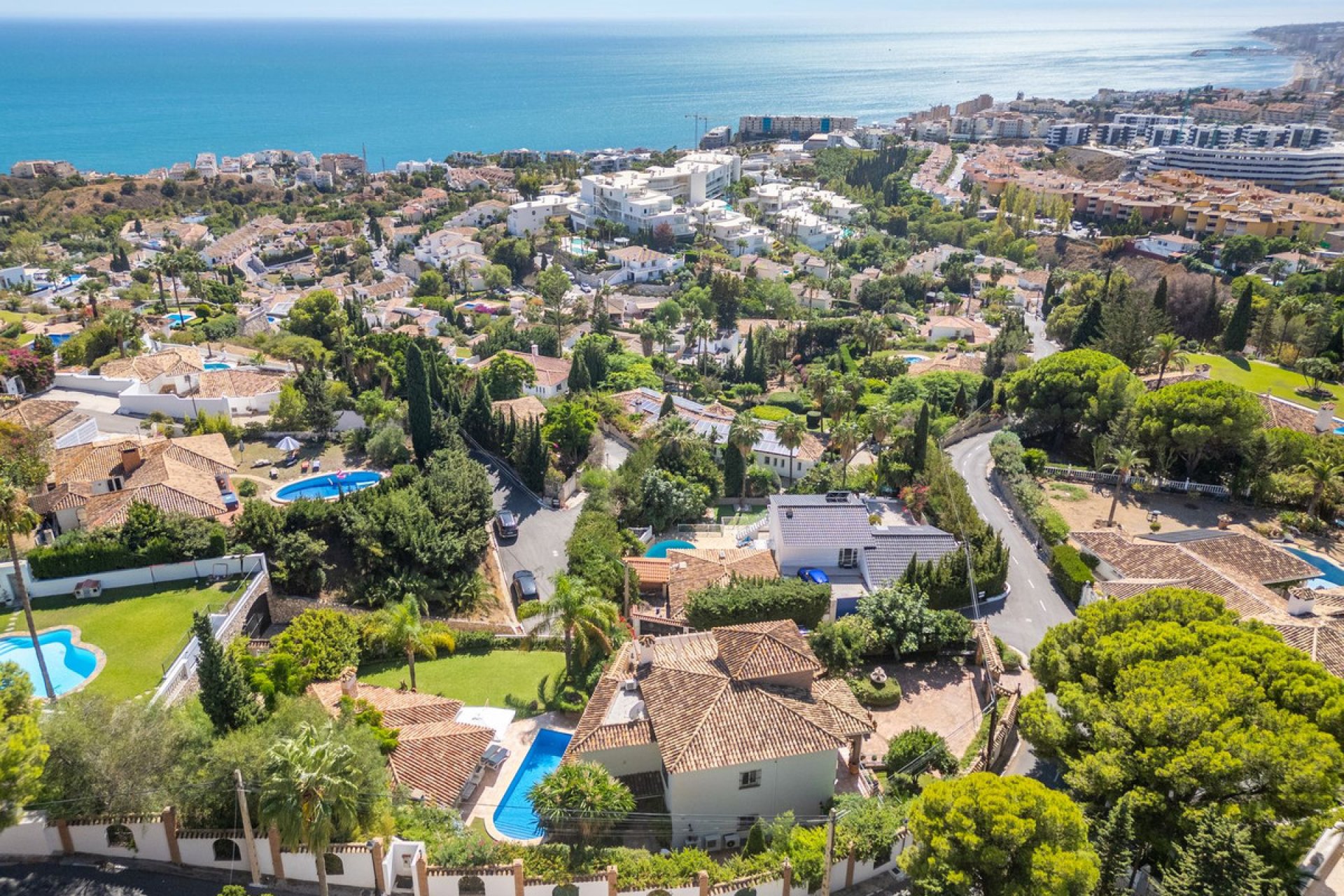 Resale - House - Detached Villa - Benalmádena - Benalmadena Centro