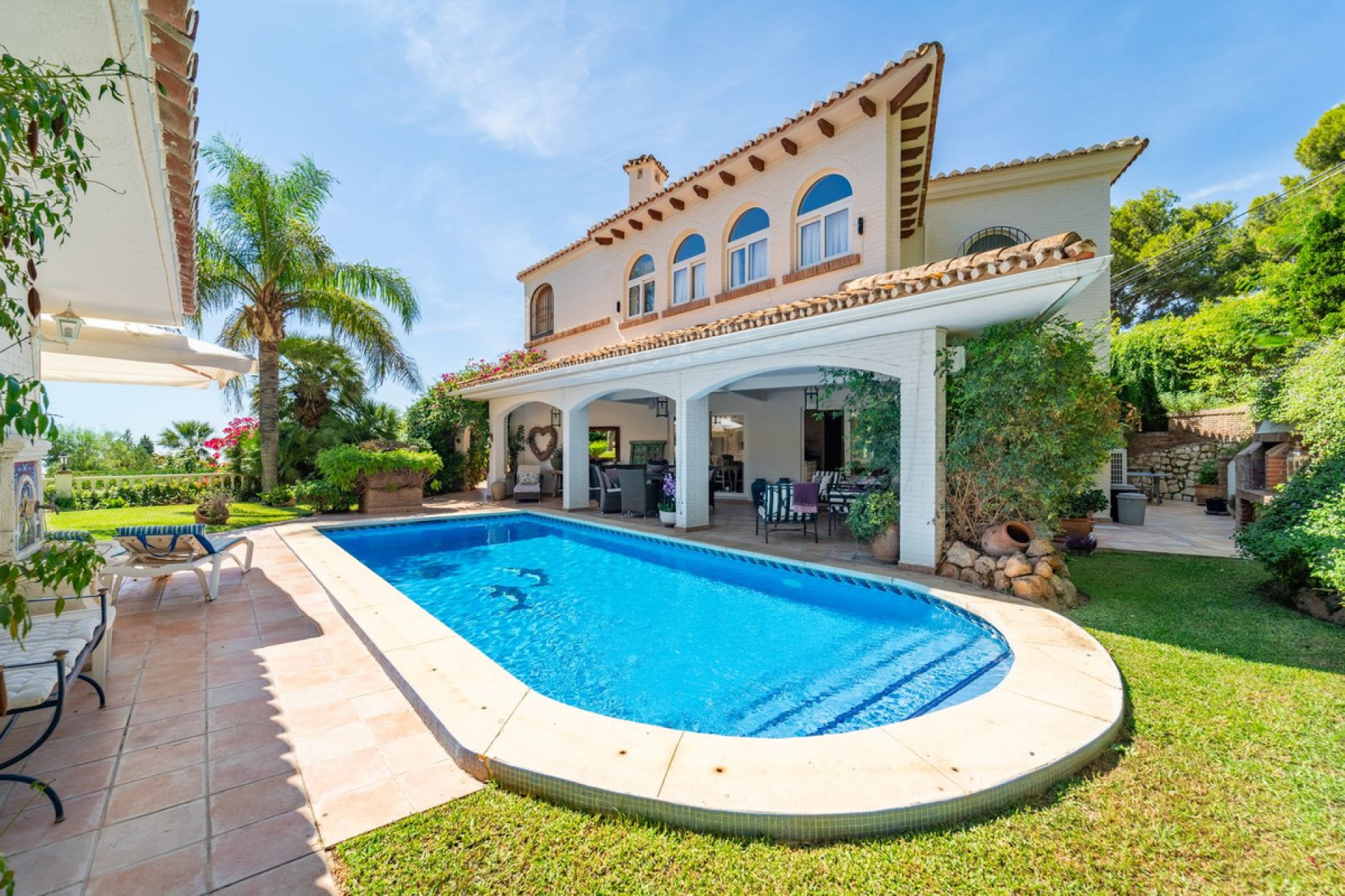 Resale - House - Detached Villa - Benalmádena - Benalmadena Centro