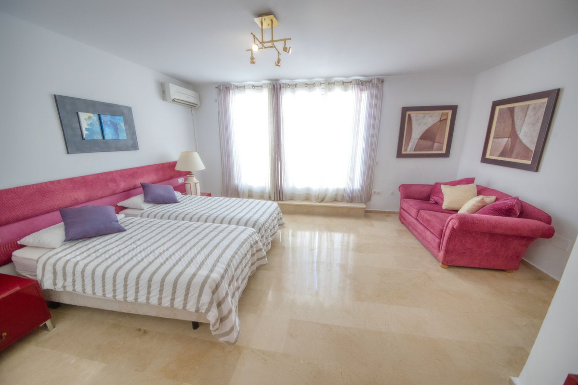 Resale - House - Detached Villa - Benalmádena - Benalmadena Centro