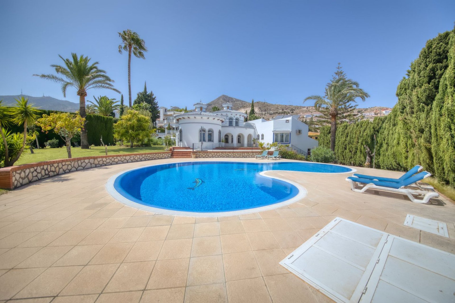 Resale - House - Detached Villa - Benalmádena - Benalmadena Centro