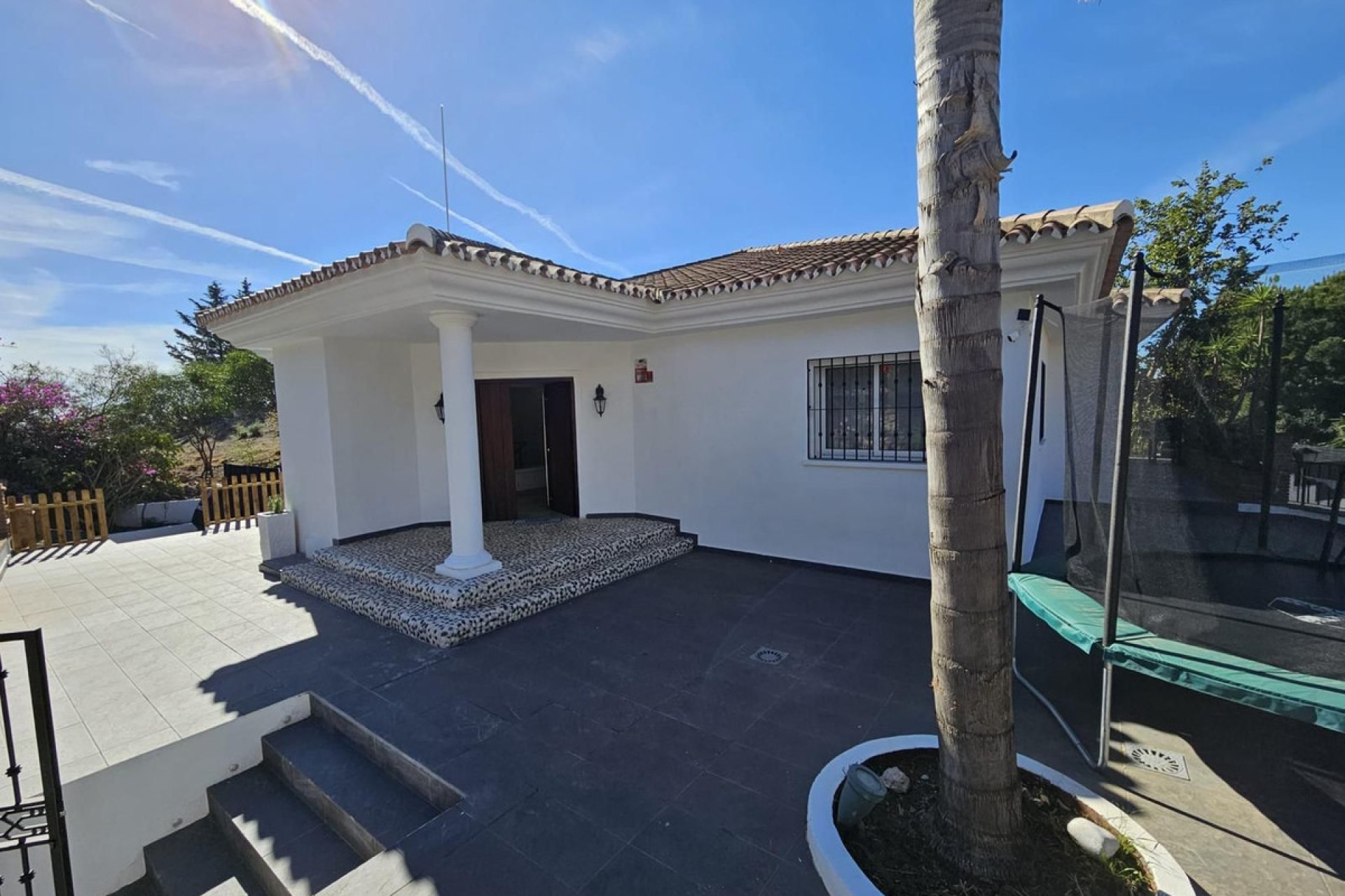 Resale - House - Detached Villa - Benalmádena - Benalmadena Centro