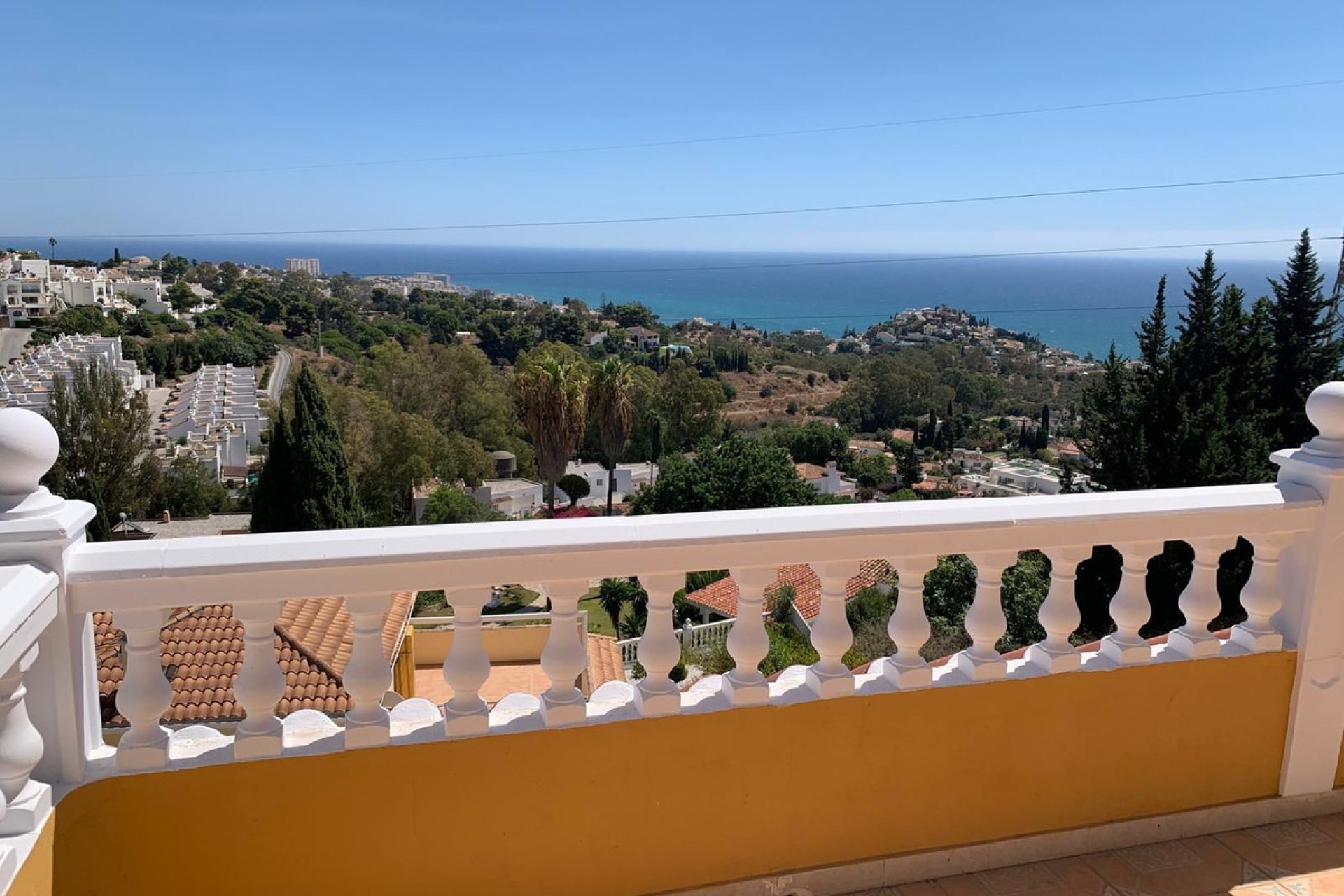 Resale - House - Detached Villa - Benalmádena - Benalmadena Centro