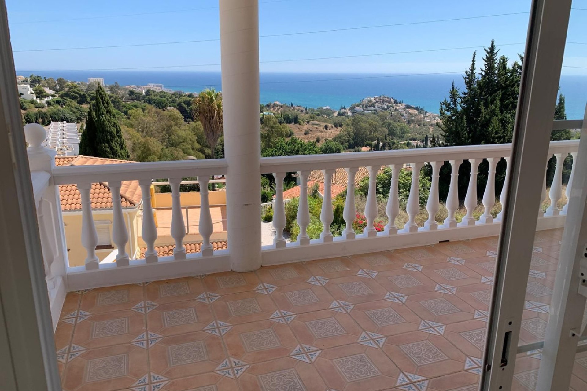 Resale - House - Detached Villa - Benalmádena - Benalmadena Centro