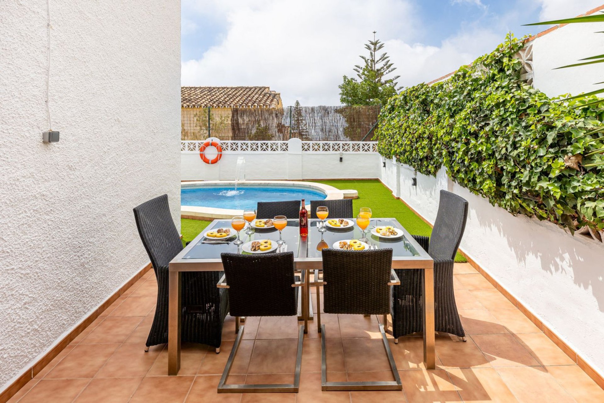 Resale - House - Detached Villa - Benalmádena - Benalmadena Centro