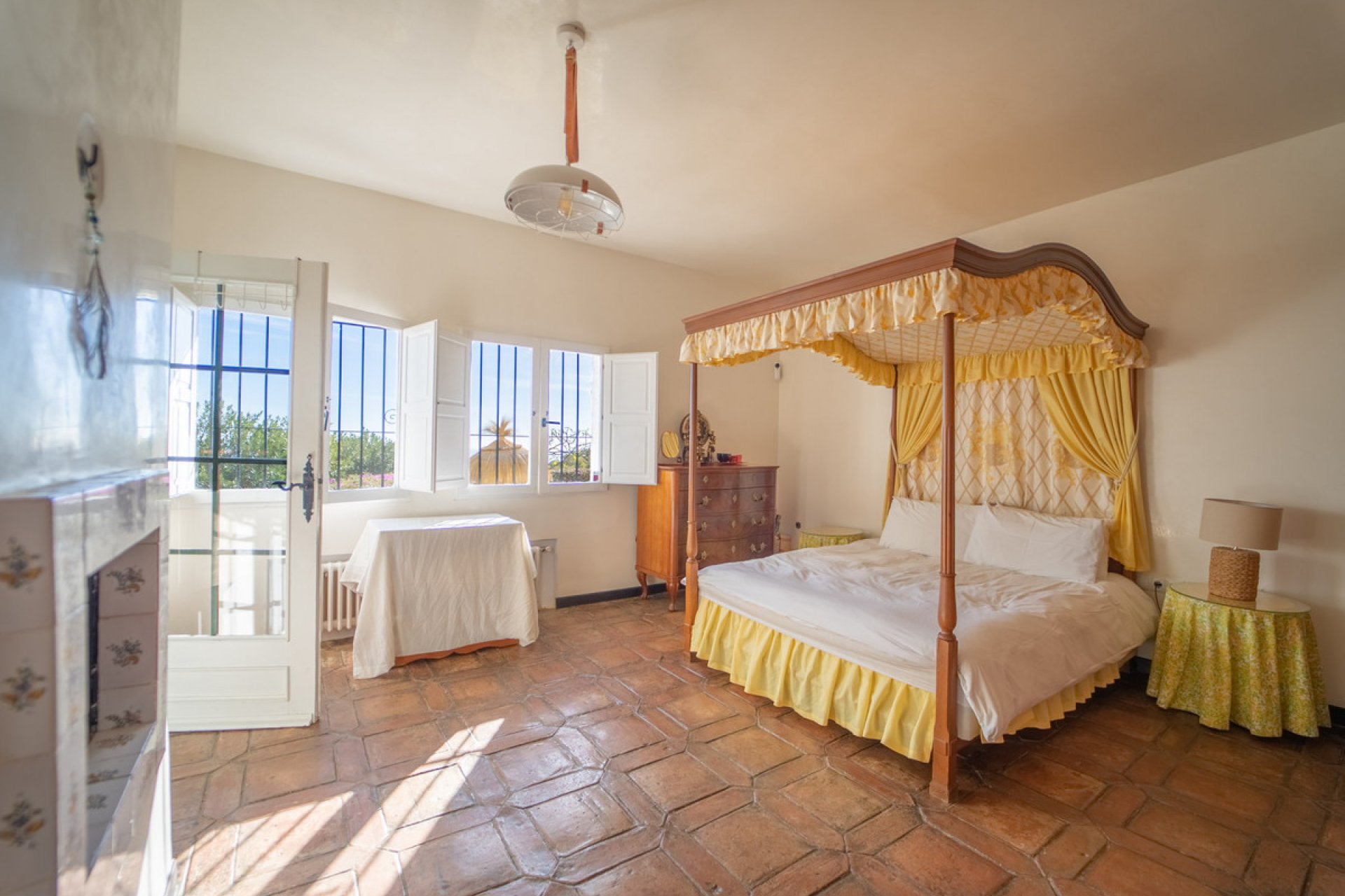 Resale - House - Detached Villa - Benalmádena - Benalmadena Centro