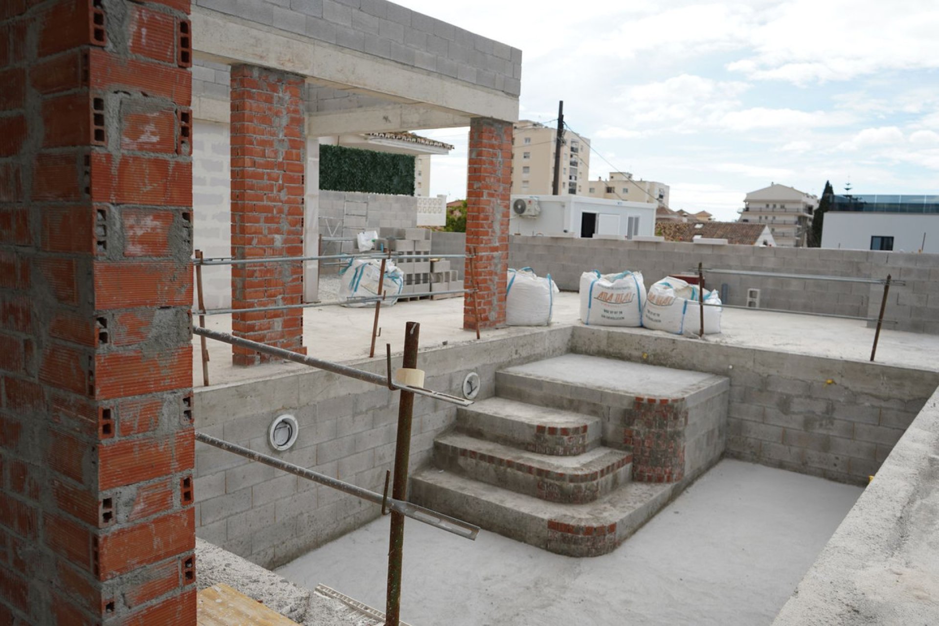 Resale - House - Detached Villa - Benalmádena - Benalmadena Centro