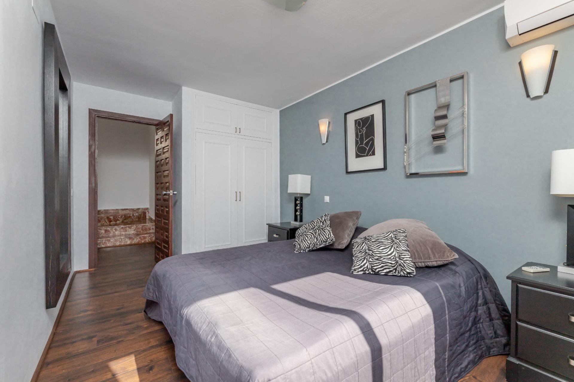 Resale - House - Detached Villa - Benalmádena - Benalmadena Centro