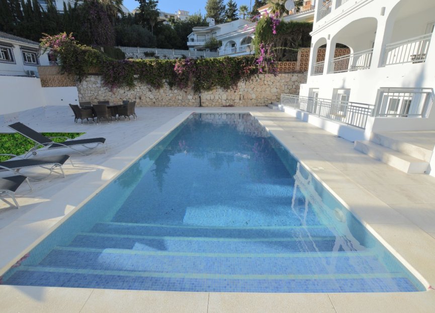 Resale - House - Detached Villa - Benalmádena - Benalmadena Centro