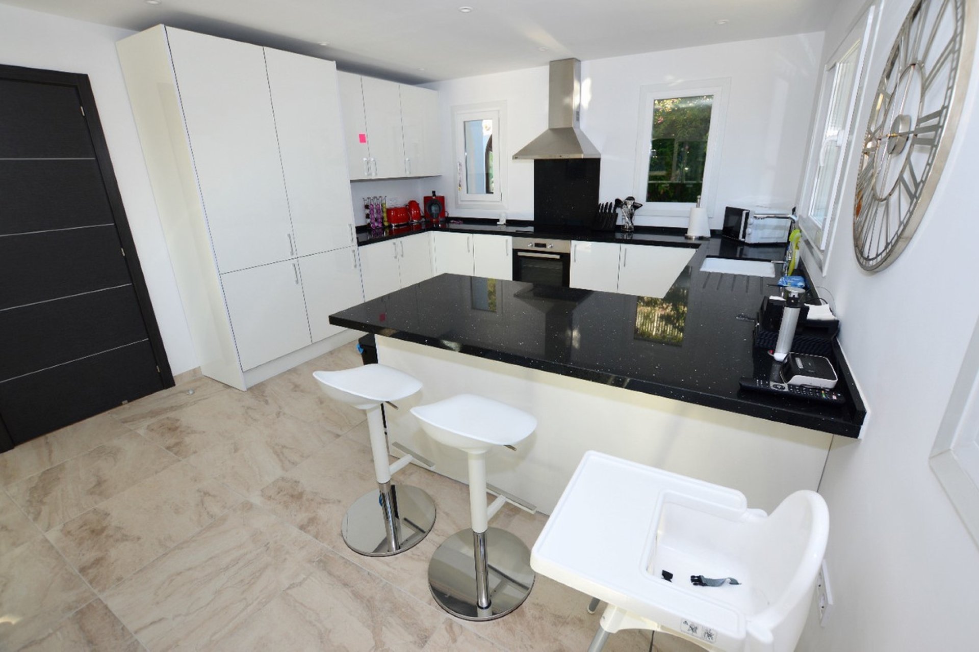 Resale - House - Detached Villa - Benalmádena - Benalmadena Centro