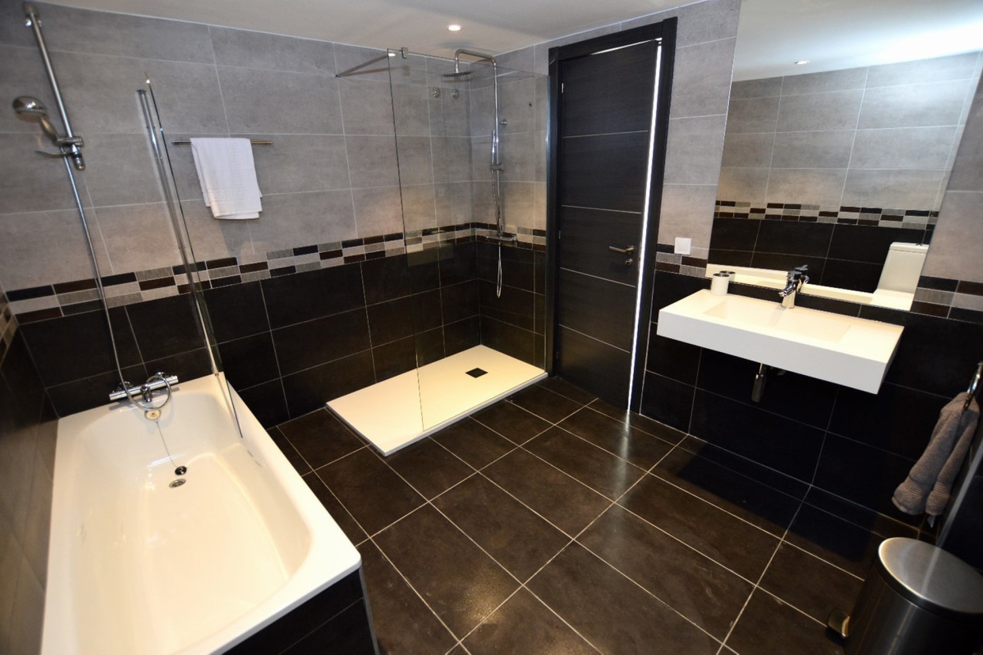 Resale - House - Detached Villa - Benalmádena - Benalmadena Centro