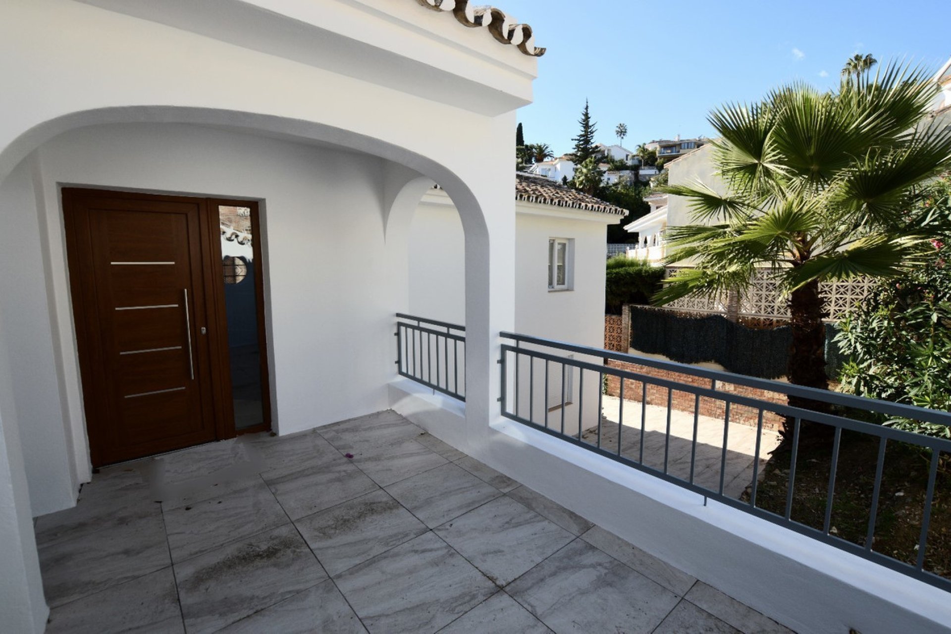 Resale - House - Detached Villa - Benalmádena - Benalmadena Centro