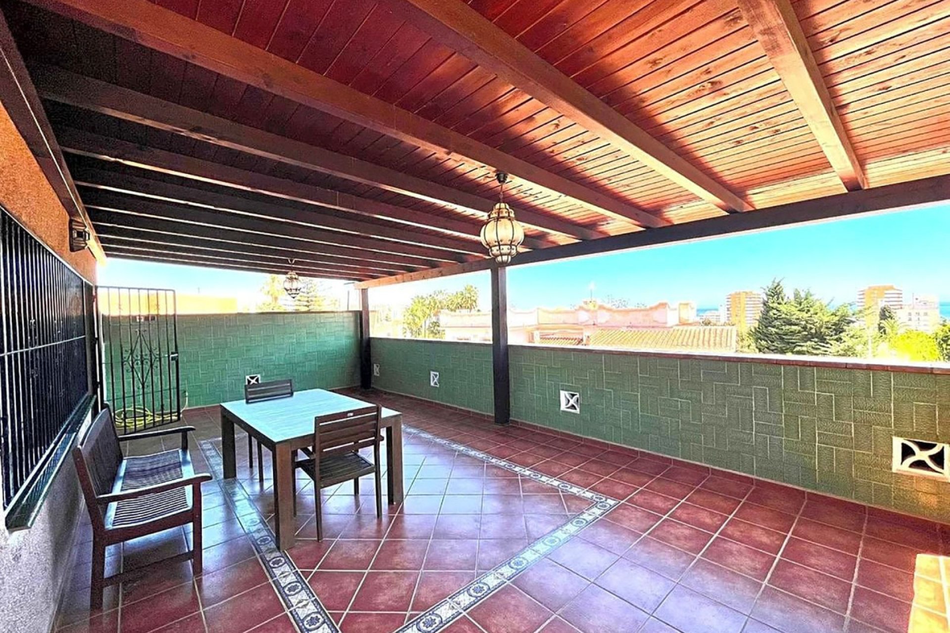 Resale - House - Detached Villa - Benalmádena - Benalmadena Costa